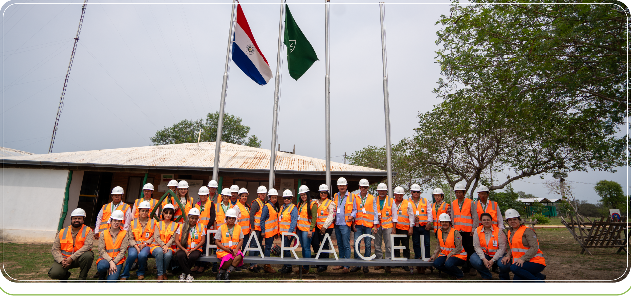 Líderes y lideresas de 20 comunidades visitaron los Componentes Industrial y Forestal de Paracel